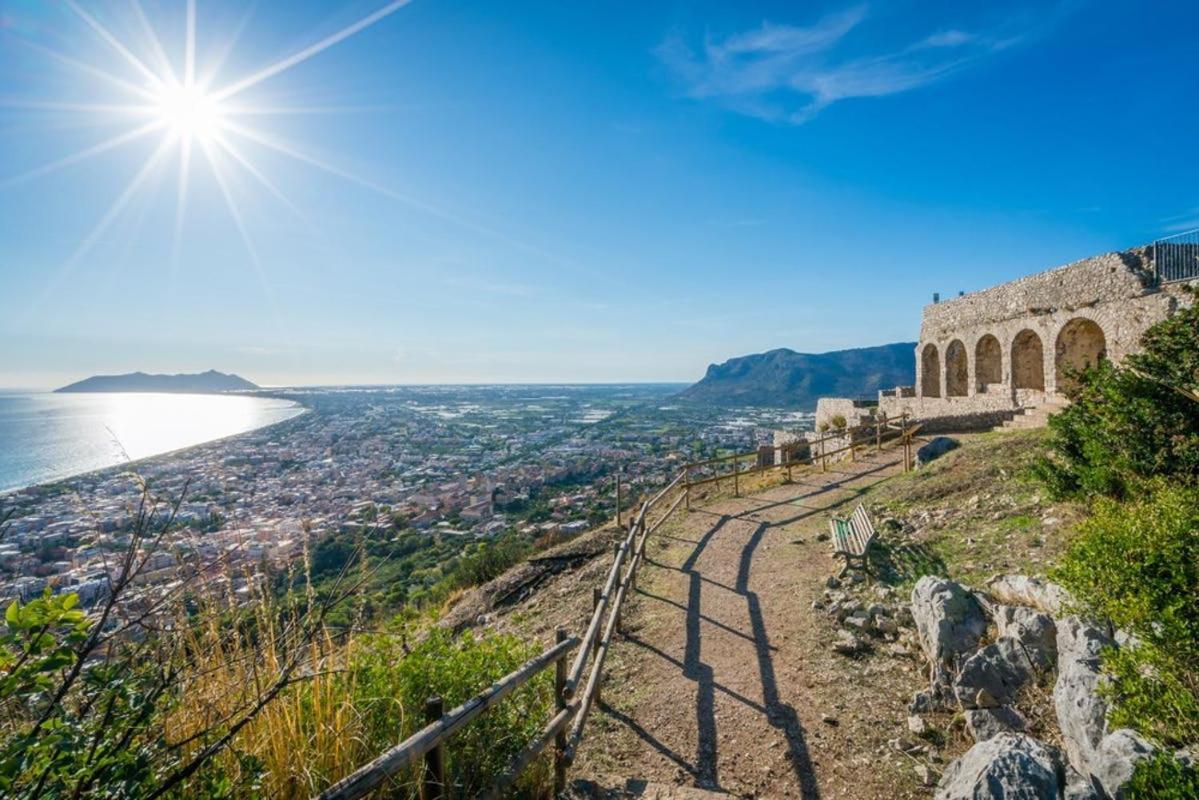 Villa Dafne Mare Fondi Sperlonga Экстерьер фото